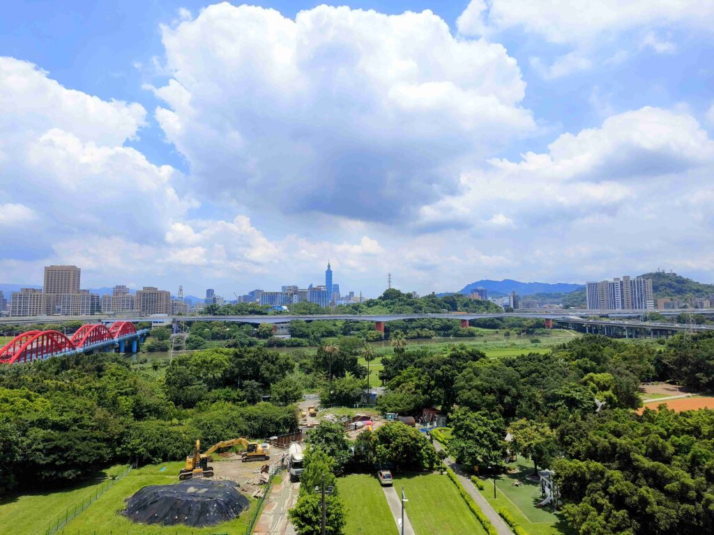 台北愛河面河景4房